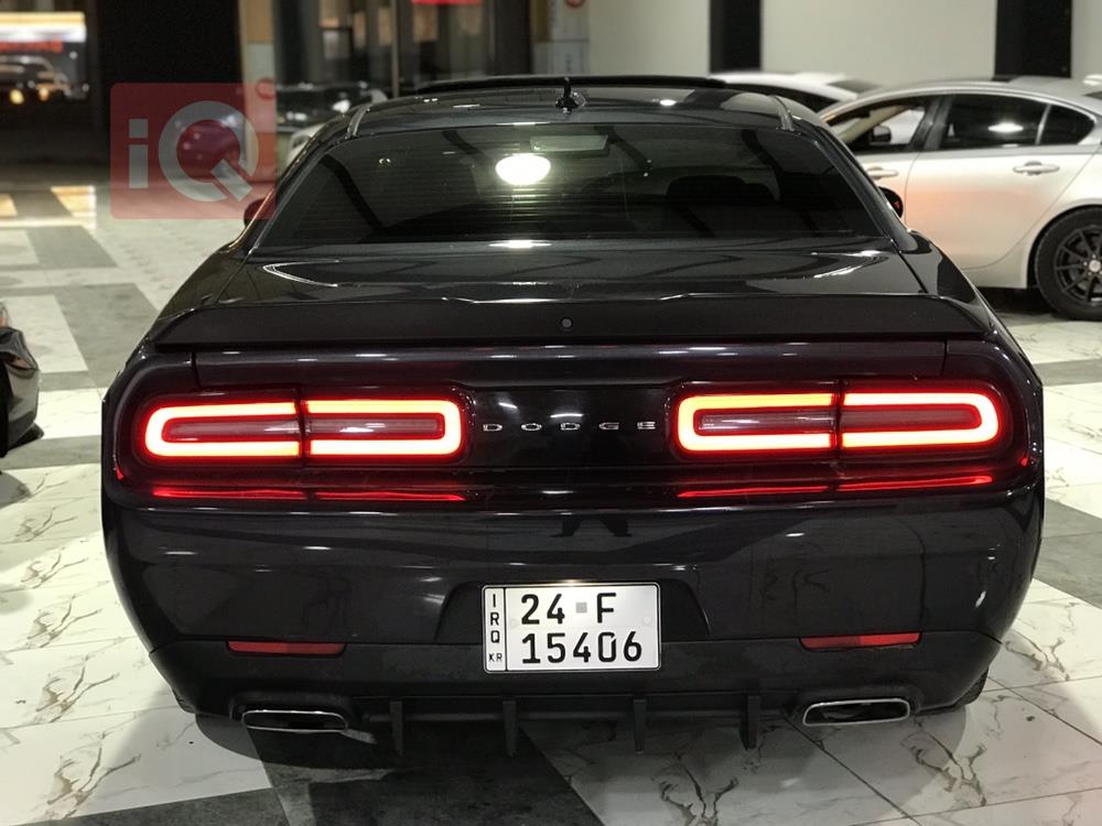 Dodge Challenger